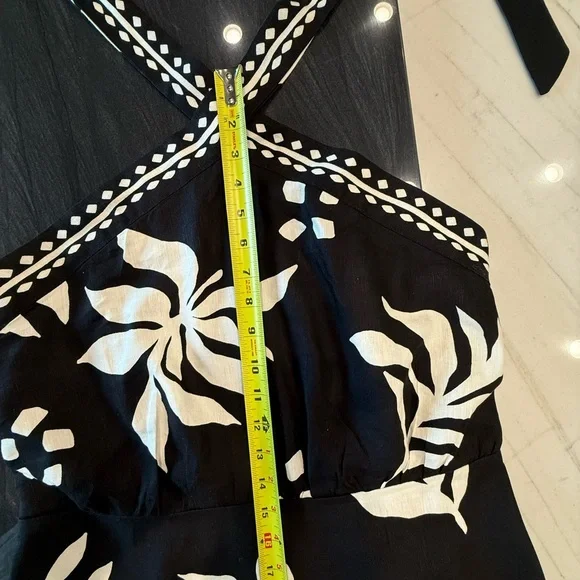 LOFT Black and White Floral Backless Dress - Picture 6 of 10